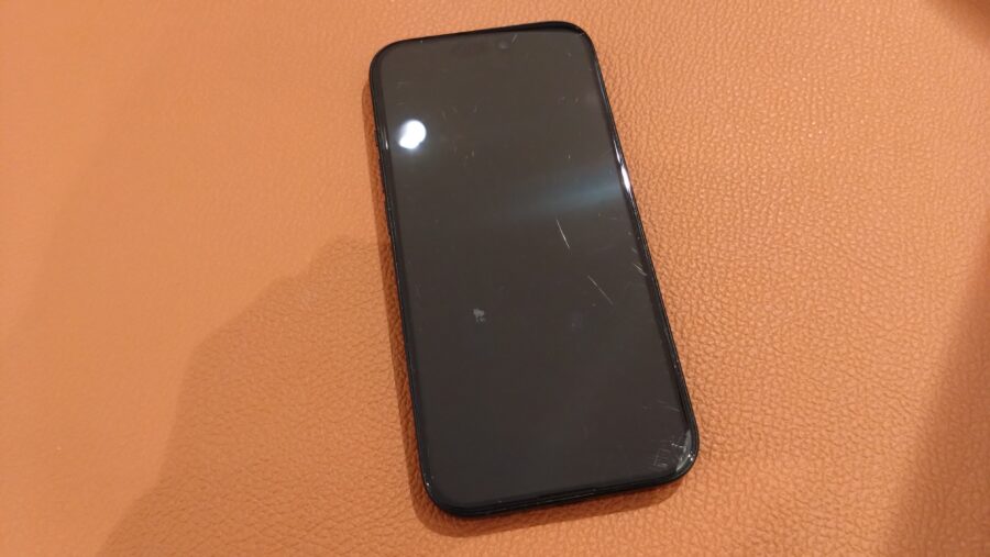 充電が上手く出来ないiPhone15(アイフォン15)修理を行いました【スマホ修理工房仙台PARCO2店】