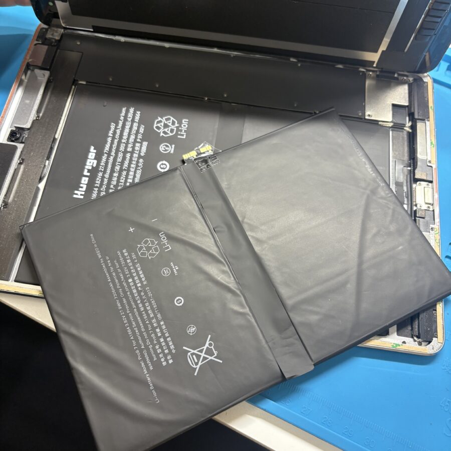 iPad Pro 9.7インチのバッテリー交換は、データそのまま・即日修理対応の「スマホ修理工房池袋P’パルコ店」へ！