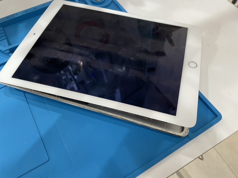 iPad Air2のバッテリー交換は、データそのまま・即日修理の【スマホ修理工房 池袋P'パルコ本店】へ！