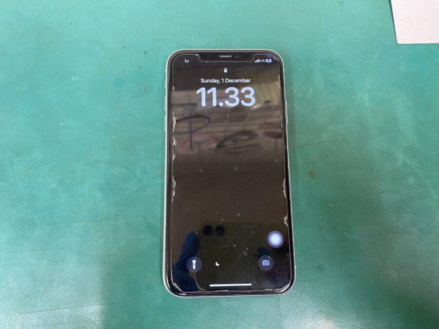 江東区西大島、亀戸近くのスマホ修理店！iPhone11(アイフォン)急にタッチが効かなくなった。