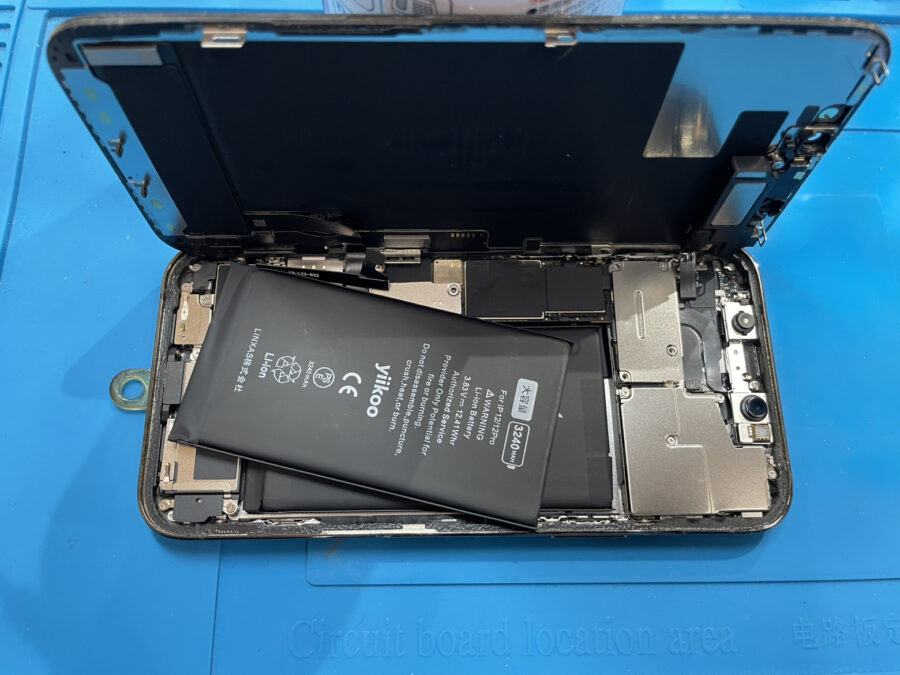 iPhone12のバッテリー交換は、データそのまま・即日修理対応の「スマホ修理工房　池袋P'パルコ本店」に！