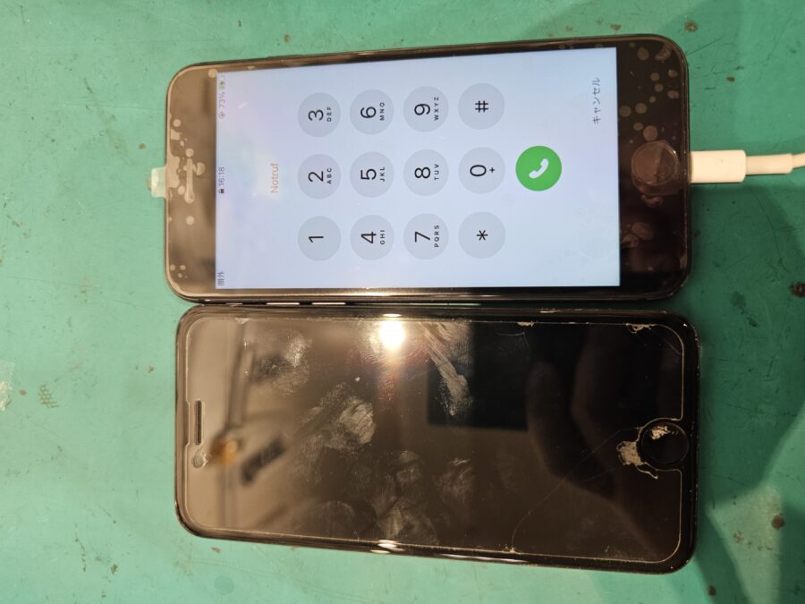 iPhone8もまだまだ直して使えます！！【スマホ修理工房北千住マルイ店】