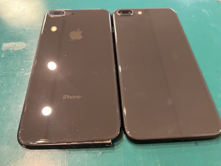 iPhone 8Plusの背面ガラス割れ、交換料金は9900円(税込)【スマホ修理工房　新宿PePe店】