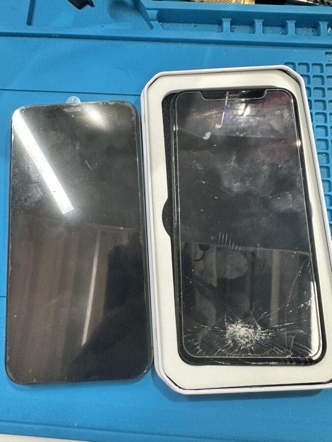 iPhone11Pro(アイフォン11プロ)の画面交換は、「スマホ修理工房　池袋P'パルコ本店」へ