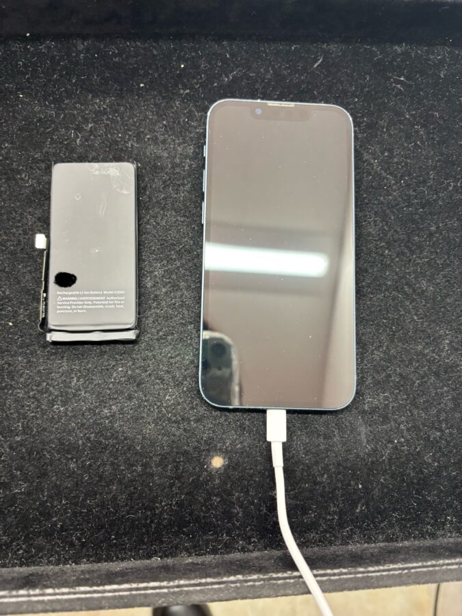 iPhone13mini バッテリー交換【江古田店】