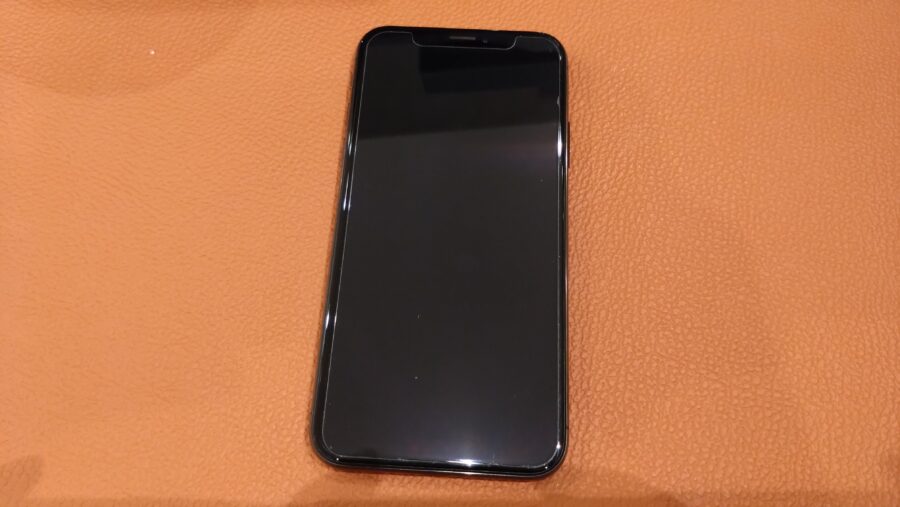 バッテリー持ちが気になるiPhone12mini(アイフォン)バッテリー交換修理を行いました