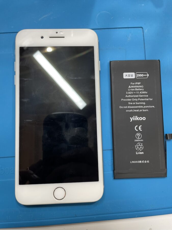 【データそのまま・即日対応♪】iPhone 8Plus のバッテリー交換は「スマホ修理工房 池袋P'パルコ本店」にお任せ！