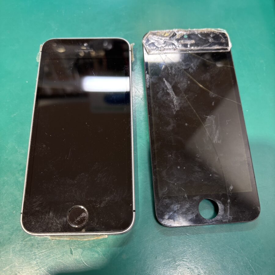 iPhone SE (アイフォン）古い機種でも当店にお任せください！