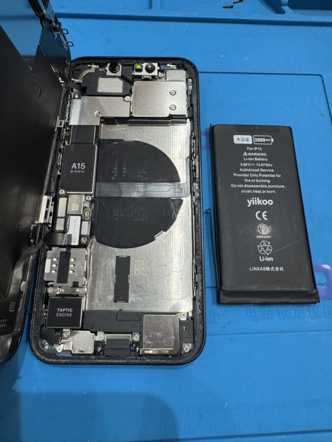 iPhone13のバッテリー交換は、・即日修理対応の「スマホ修理工房 池袋P'パルコ本店」にご相談ください！