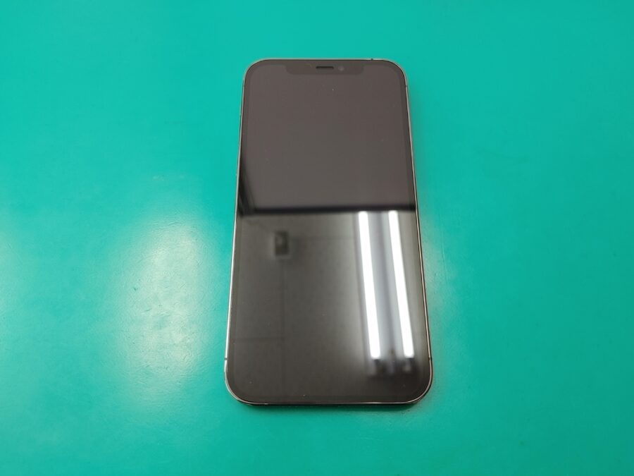 iPhone 12Pro（アイフォン１２プロ）のカメラ故障も【スマホ修理工房 愛媛西予店】にお任せください！！