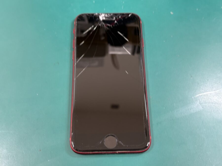 iPhone SE3(アイフォン）の画面修理でご相談いただきました。【スマホ修理工房ココリア多摩センター店】