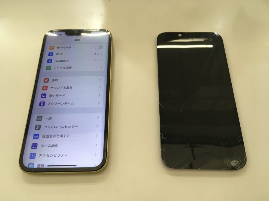 【釧路店】有機ELパネル大破してましたー