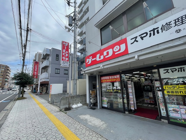 松山高砂町店