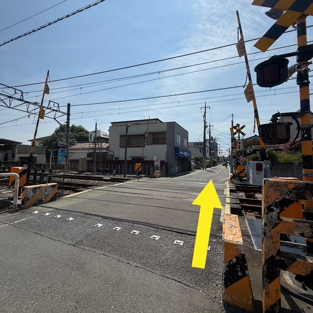 { 突き当りまでまっすぐ進みます }