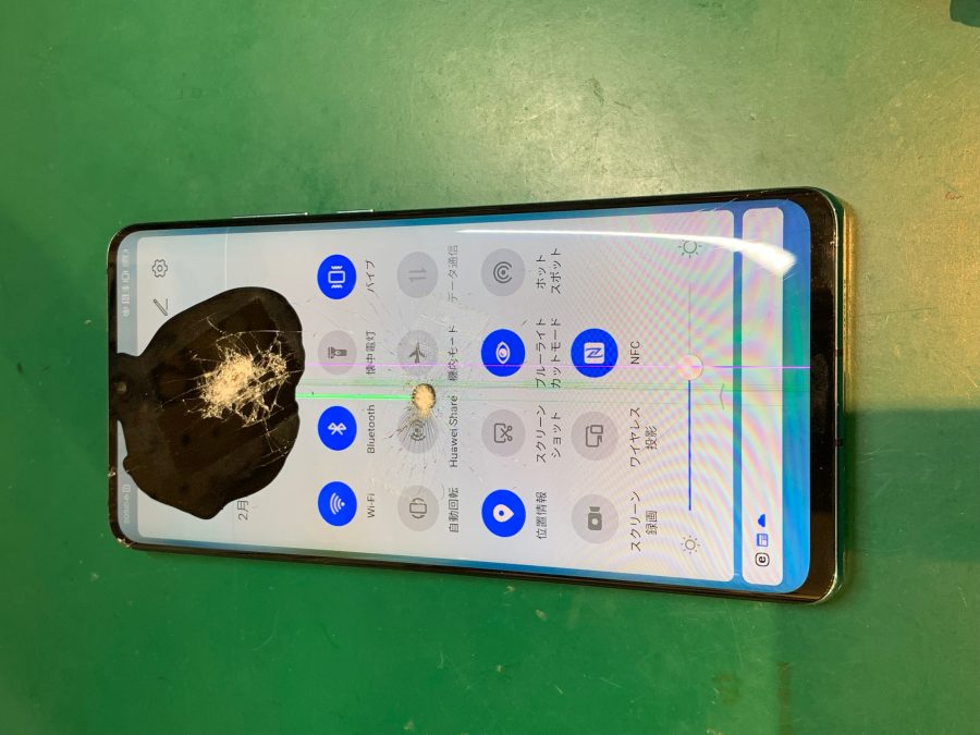 HUAWEI P30 pro(ファーウェイ)の画面修理を行いました！Android(アンドロイド)スマホの修理はスマホ修理工房に