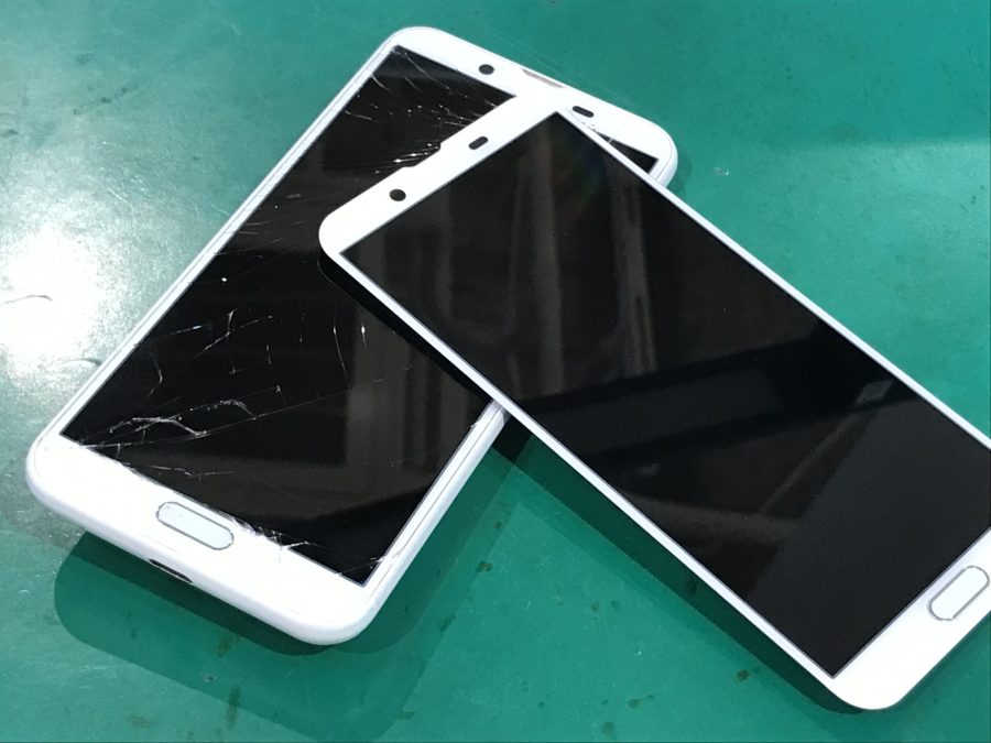 落として画面が割れてしまったAQUOS sense2(アクオスセンスツー)の修理ならスマホ修理工房水戸オーパ店にお任せください！