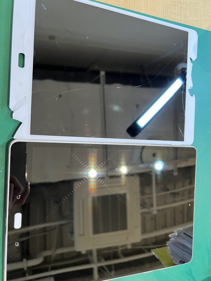 何度か落として全体が割れてしまったASUS ZenpadS3 10(ゼンパッド)の画面交換修理を行いました！