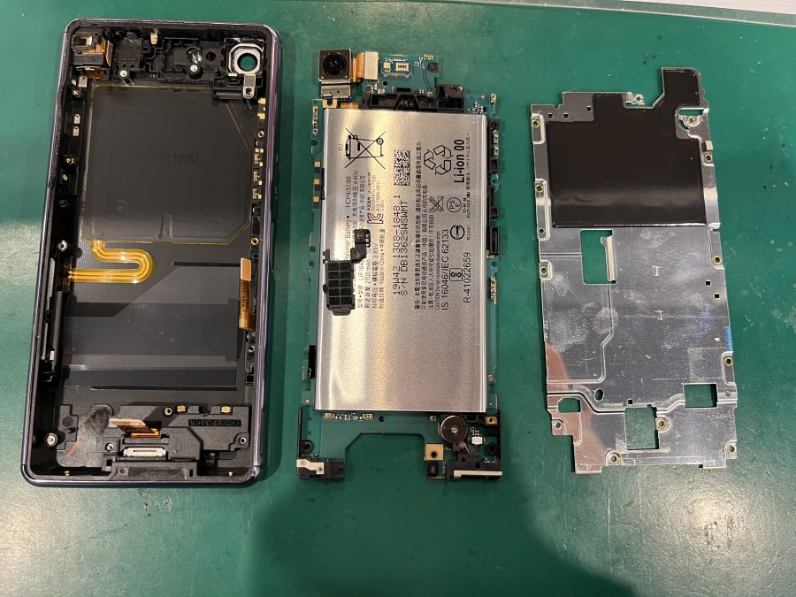 Xperia Ace(エクスペリア)のバッテリー交換はスマホ修理工房ペリエ千葉店で60分から♪
