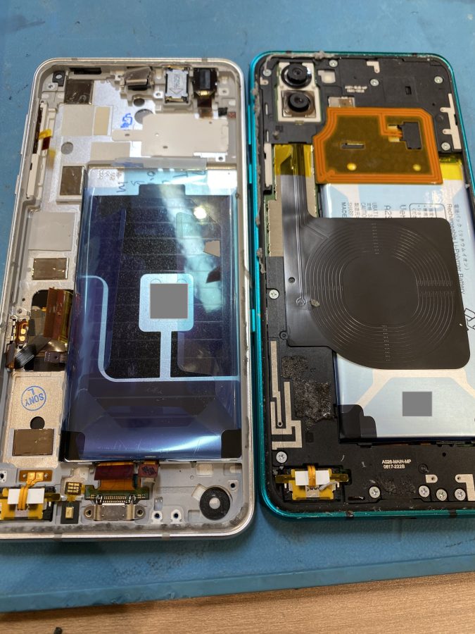 画面が割れたAQUOS R3(アクオスセンスアールスリー)当店なら即日で修理行えます!【スマホ修理工房仙台PARCO２店】
