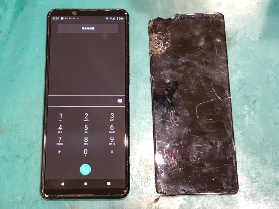 Xperia(エクスペリア)5Ⅱを落として画面が映らなくなってしまった...そんな時はスマホ修理工房イオンモール松本店にお任せ!