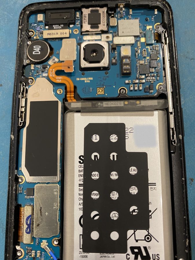 タッチが効かないGalaxyS9(ギャラクシーエスナイン)なんと部品の交換無しで改善しました!