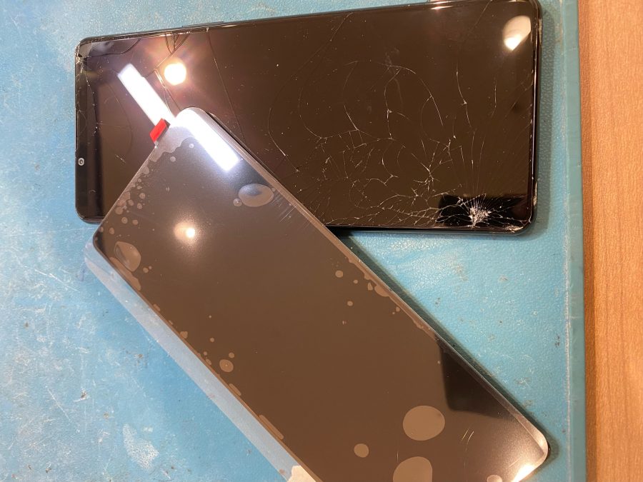 仙台市からお越しのお客様から画面割れているXperia5　Ⅲ（エクスペリア）のフロントパネル交換承りました！！