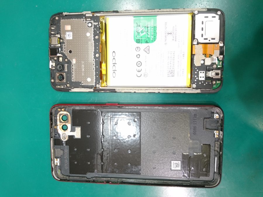 起動できない・・バッテリーの減り過ぎ？？即日交換で解決！秦野市からお越しのお客様より、OPPO R17Neo (オッポR17ネオ