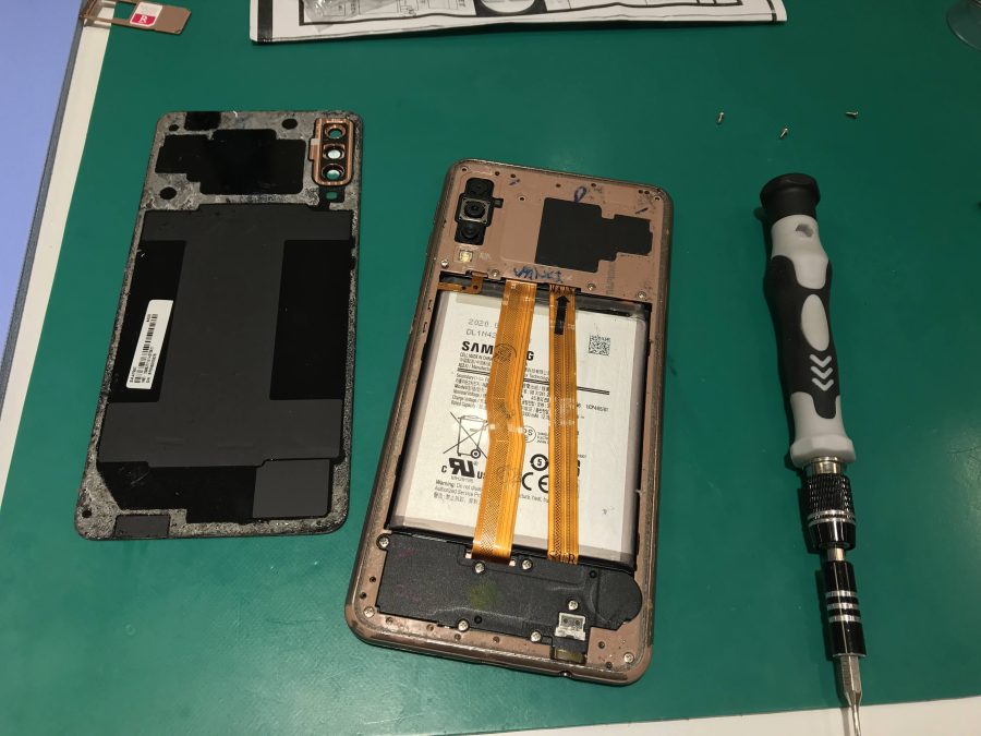 Galaxyシリーズも修理受付中！