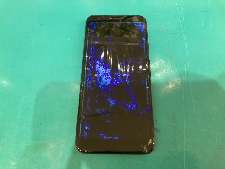 Google Pixel3a(グーグル ピクセル)の画面交換ならスマホ修理工房新宿ペペ店へ！