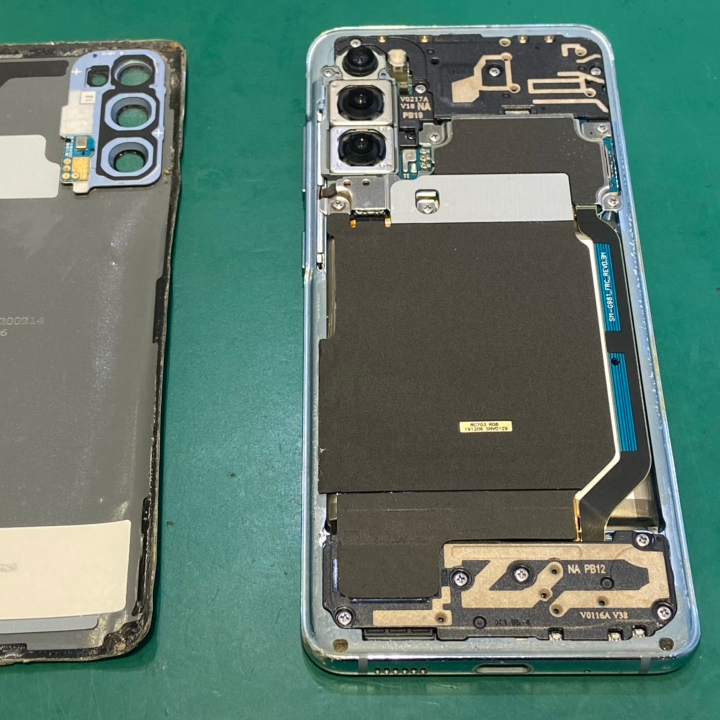 サムスンのバッテリー交換もご相談ください！Samsung Galaxy S20 バッテリー交換【スマホ修理工房ココリア多摩センタ