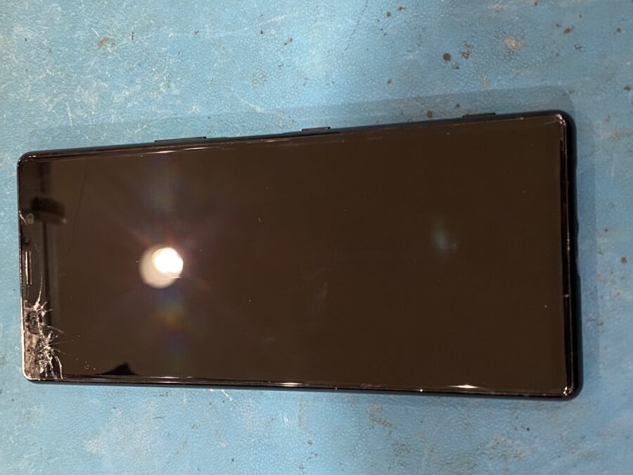 画面の割れてしまったXperia5（エクスペリアファイブ）修理対応を行わせて頂きました!【スマホ修理工房仙台PARCO2店】