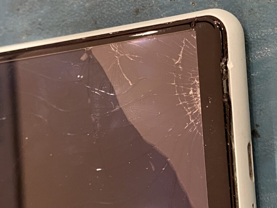電源が付いているかも電源が付いているかもわからないXperia10Ⅱ（エクスペリアテンマークツー）修理を行いました!