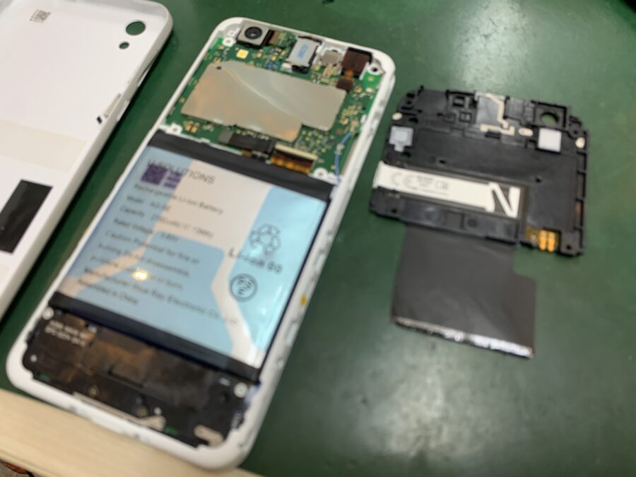 今回はAQUOS Senseの膨張バッテリー交換修理でした！
