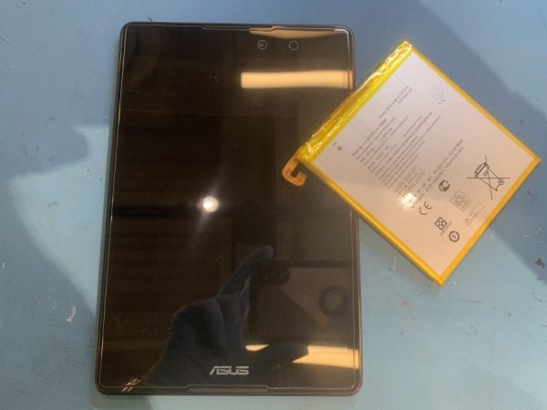 【ASUS】ZenPad 3 8.0（Z581KL）のバッテリー交換ならデータそのまま、即日修理のスマホ修理工房渋谷店へ！