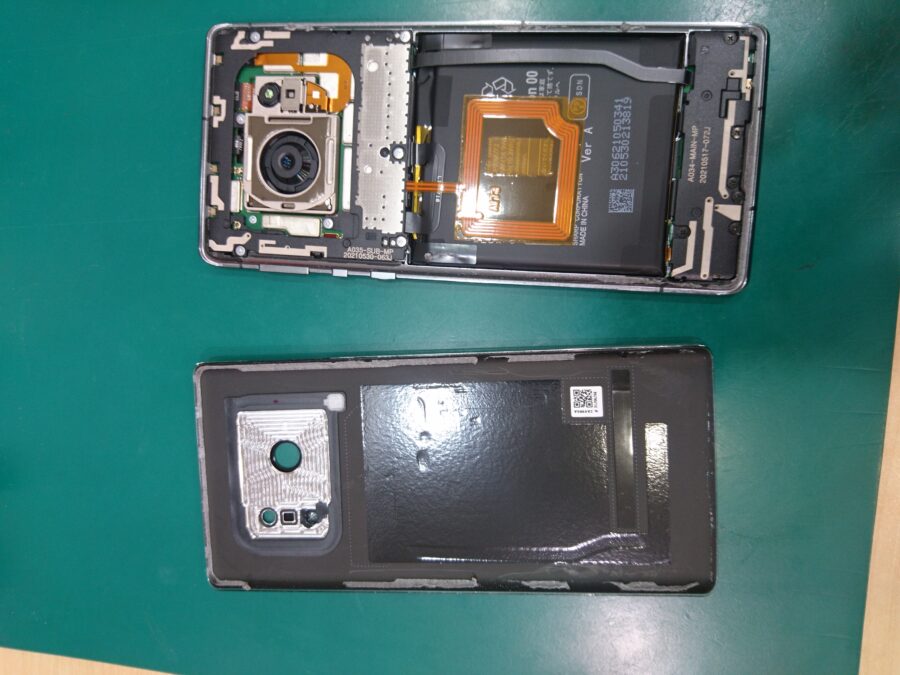 【電池交換修理】茅ヶ崎市からお越しのお客様よりAQUOSR6(アクオスR6)をお持ち込みいただきました！【スマホ修理工房テラスモ