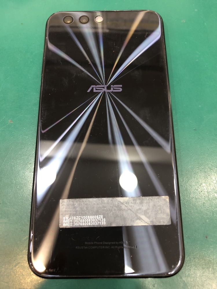 【バッテリー修理】藤沢市からお越しのお客様より、ASUS ZenFone 4 (ゼンフォン4)をお持ち込みいただきました！