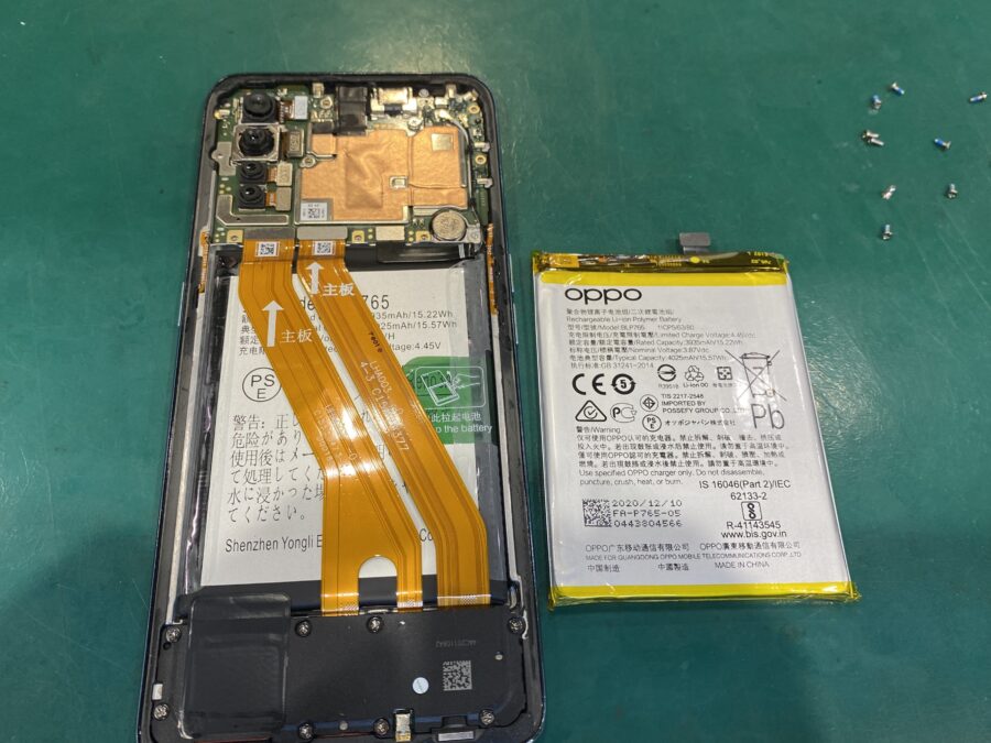OPPO Reno3A(オッポ)のバッテリー減少が早くて交換したい...スマホ修理工房ペリエ千葉店で即日修理可能です🎵