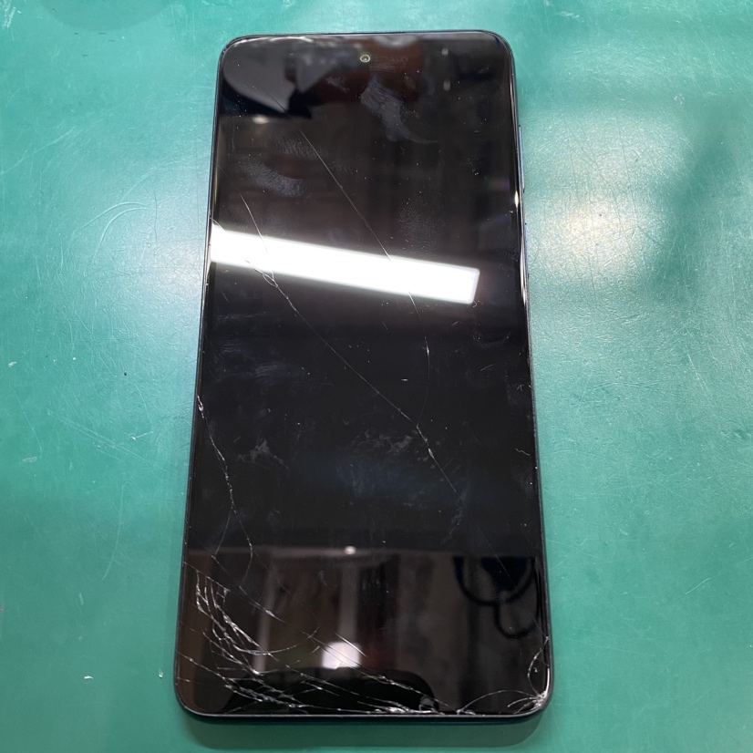 Motorola moto E32S(モトローラ)の画面修理をさせていただきました！【スマホ修理工房池袋P'パルコ店】