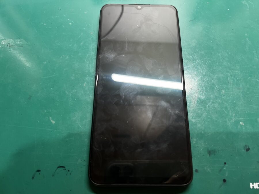 OPPO Reno A(オッポレノエー)の画面交換を行いました！【スマホ修理工房　新宿PePe店】