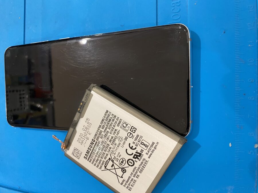 バッテリーがすぐになくなってしまうGalaxyS20(ギャラクシー)をお持ち込み頂きました!【スマホ修理工房仙台PARCO2店】