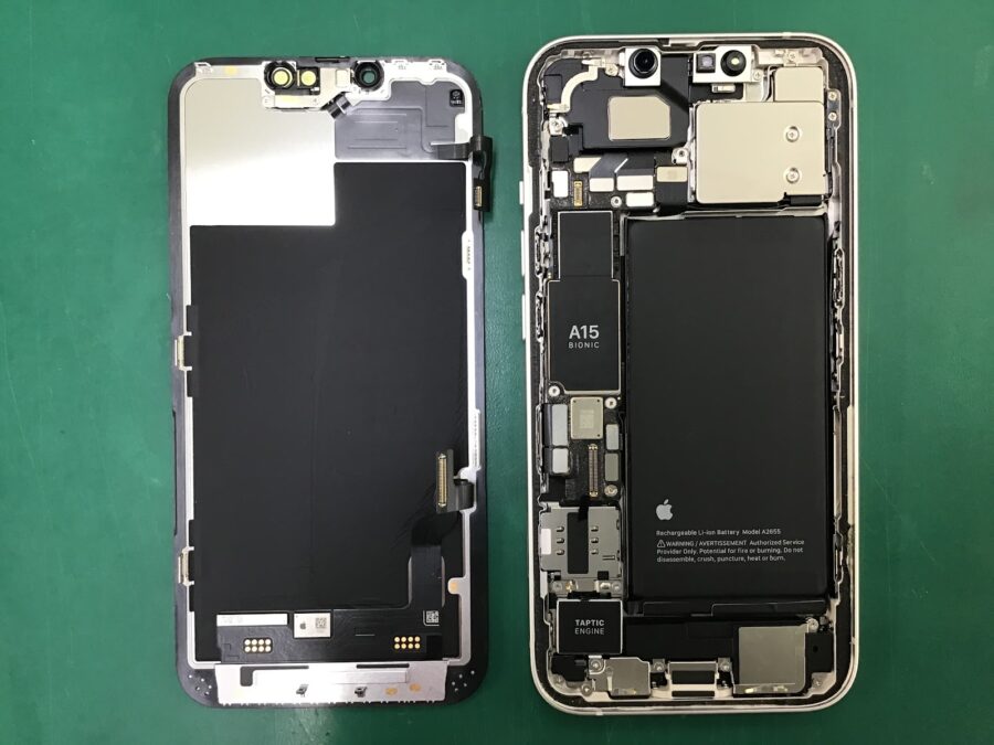 スマホ修理工房王子店/iPhone13の画面修理をいたしました！