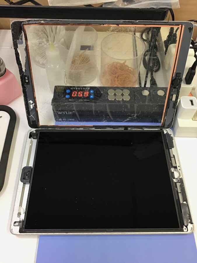 スマホ修理工房王子店/iPad7の画面修理をいたしました！