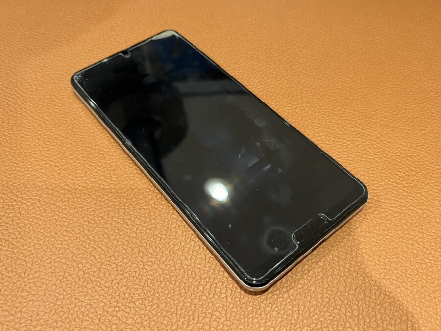 電池の減りが気になるAQUOSR5G(アクオスアールファイブジー)バッテリー交換のご依頼頂きました!