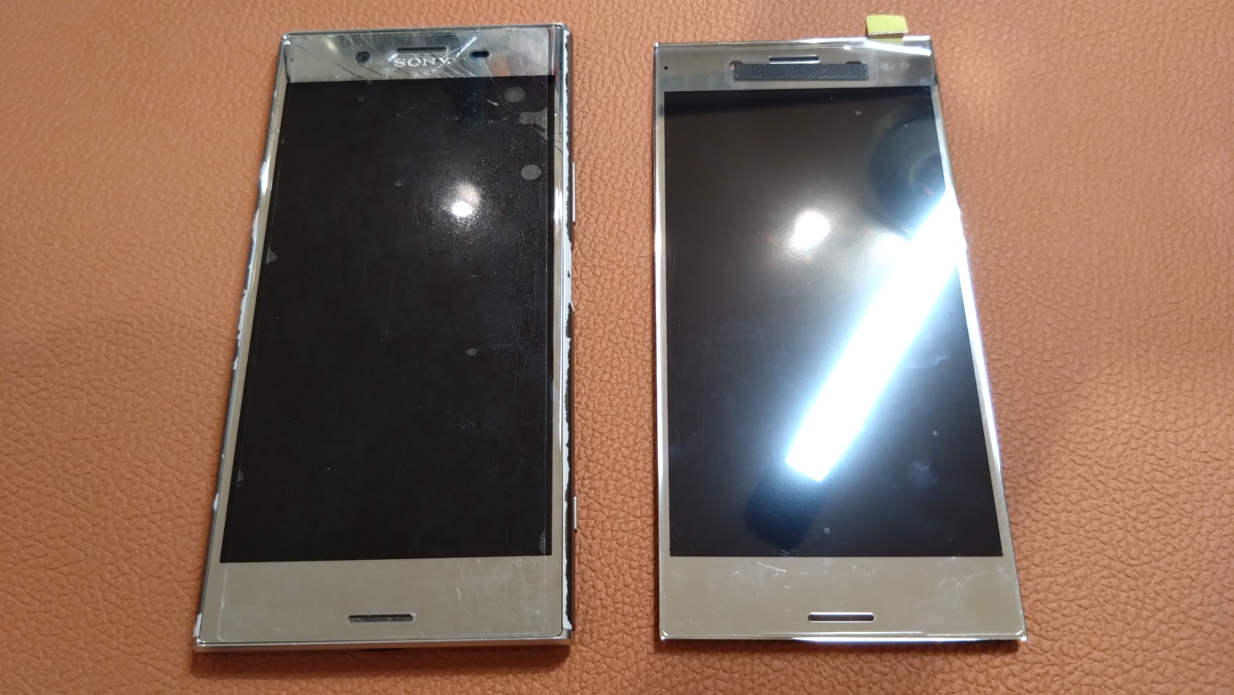 画面が割れてしまったXperia XZ Premium（エクスペリアエックスゼット）画面修理を行いました!