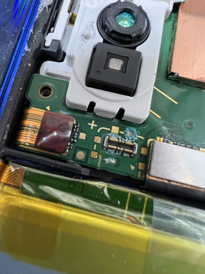 【水没修理】藤沢市からお越しのお客様より、AQUOS R 5G(アクオス)をお持ち込みいただきました！【スマホ修理工房テラスモー