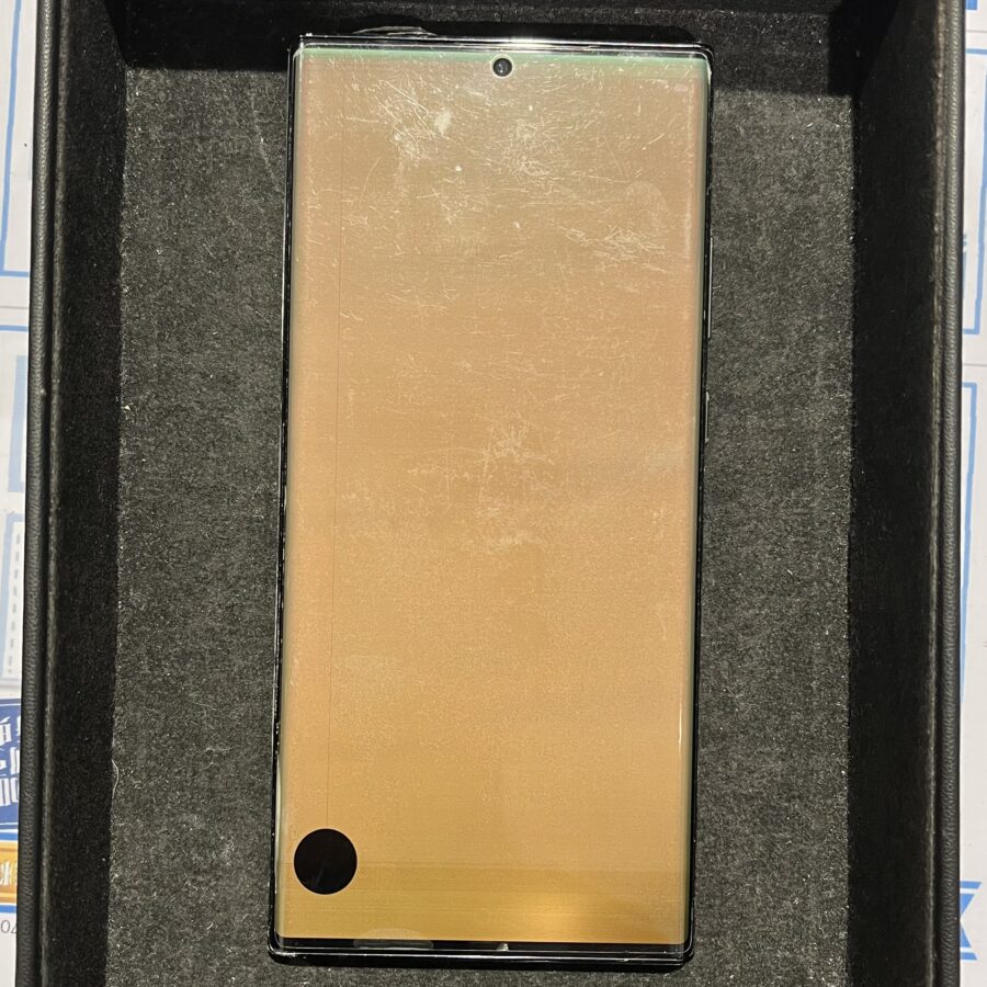 Galaxy Note20 Ultra 5Gの画面が全面オレンジ色に！？そんな時はスマホ修理工房渋谷店にご相談ください！
