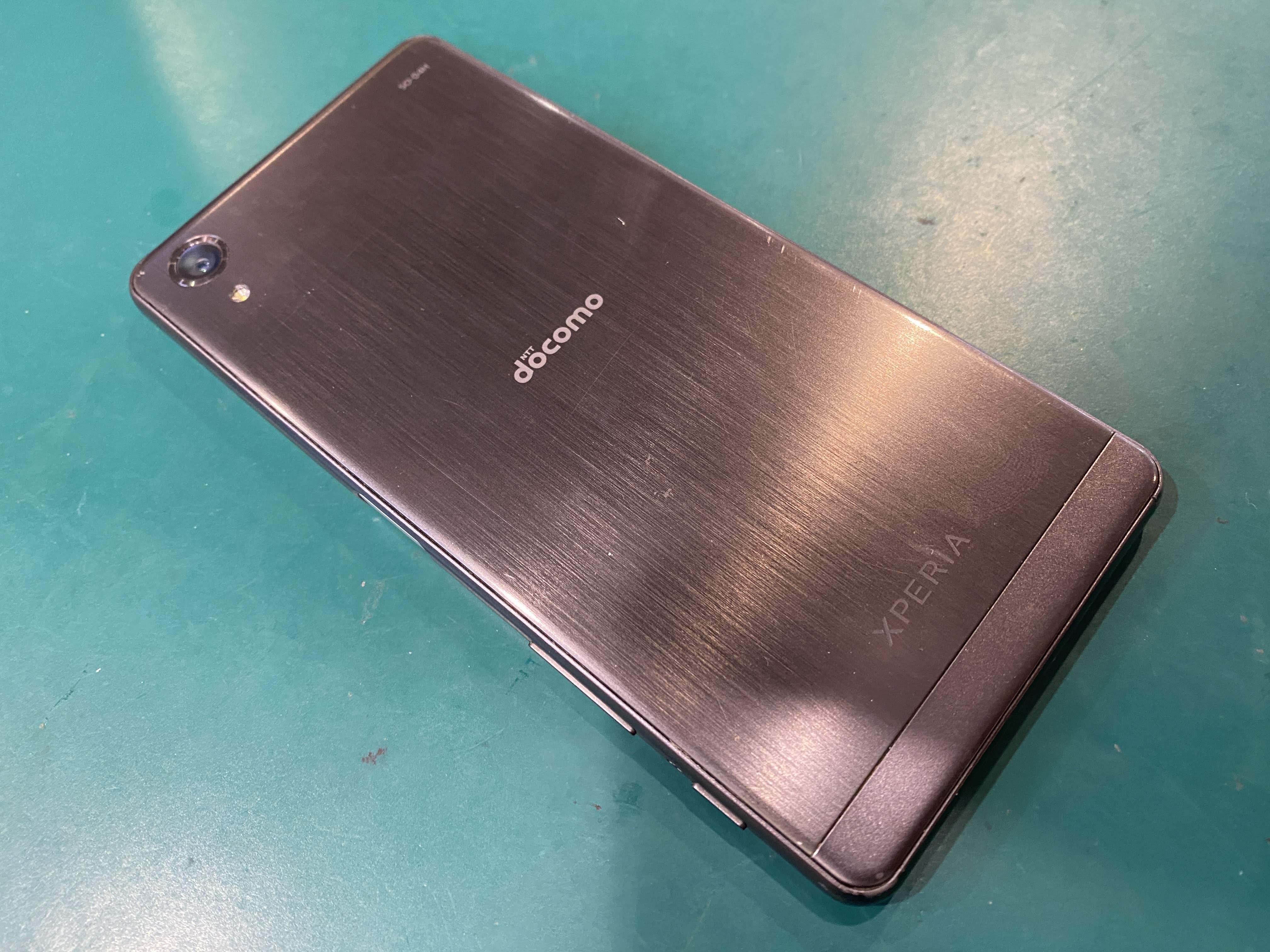 Xperia X Performanceのバッテリー交換致しました‼️バッテリー交換はスマホ修理工房ペリエ千葉店へご相談ください