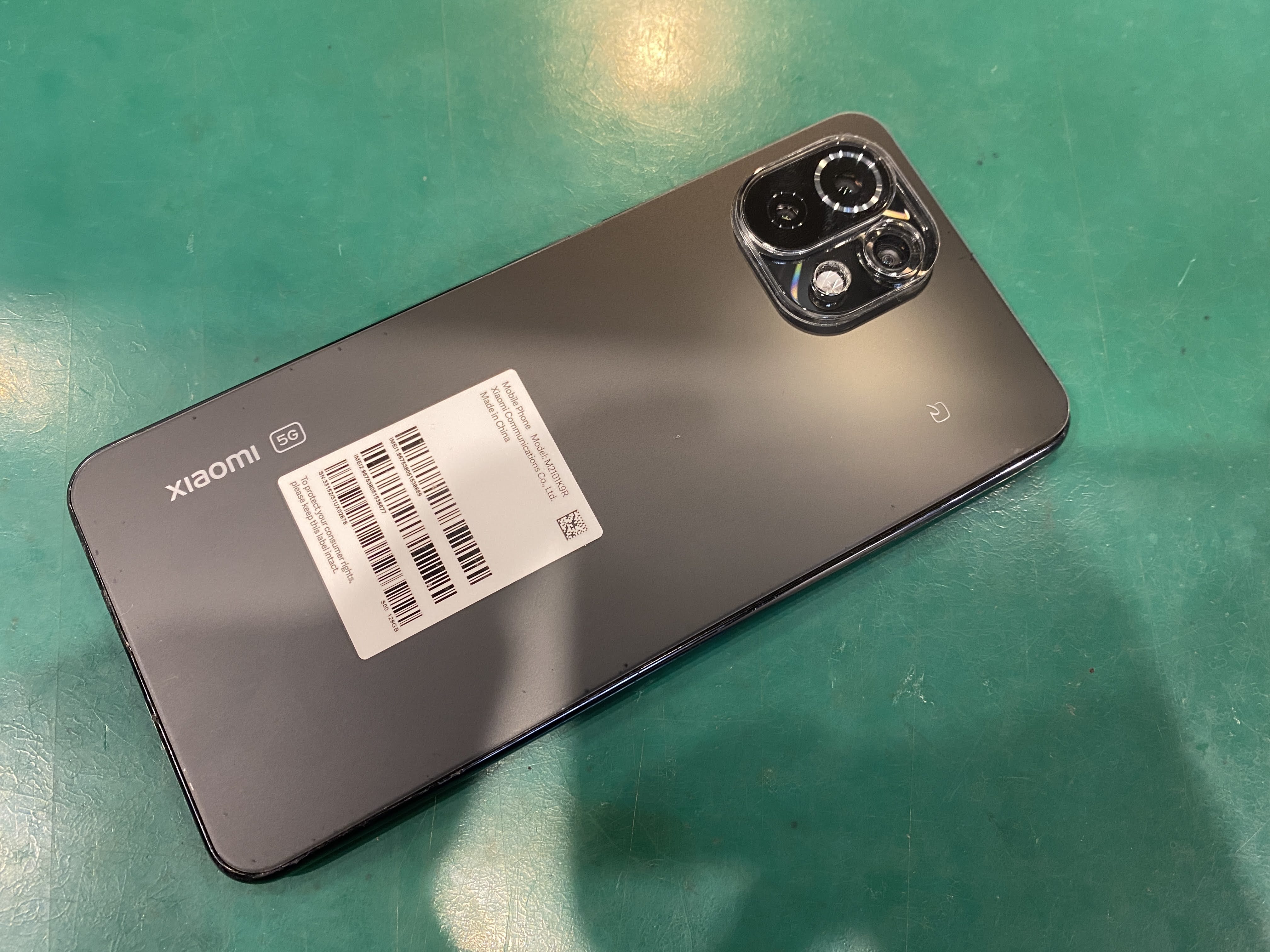 Xiaomi Mi 11 Lite 5G の液晶が映らない‼️そんなときはスマホ修理工房ペリエ千葉店にご相談ください！