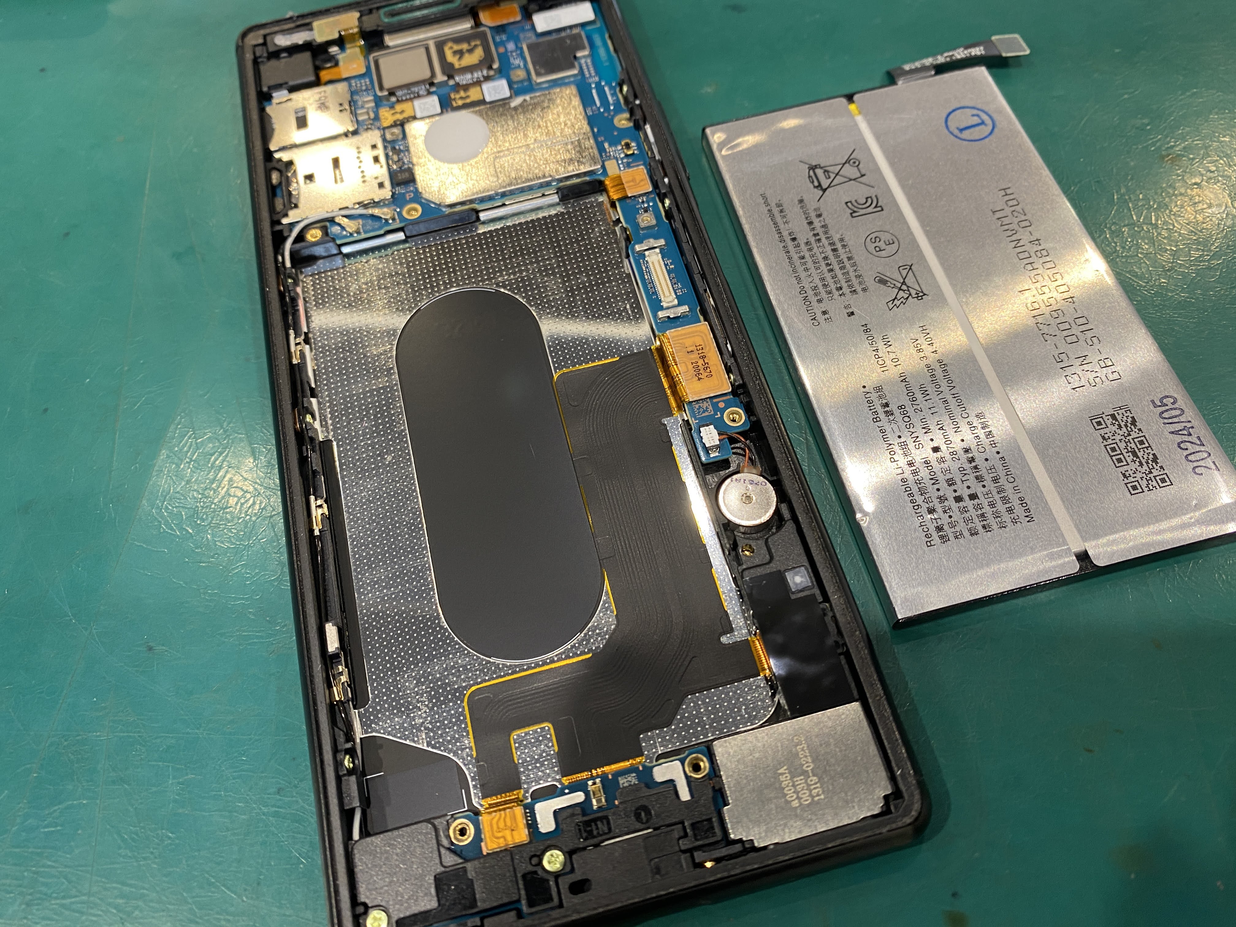 Xperia(エクスペリア)8Liteのバッテリー交換なら当店にお任せください！データそのまま即日対応を承っております！【スマホ