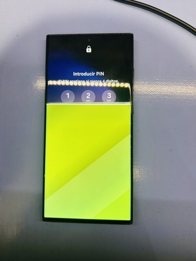 From Cracked Green Screen to Great: How We repair Samsung Galaxy